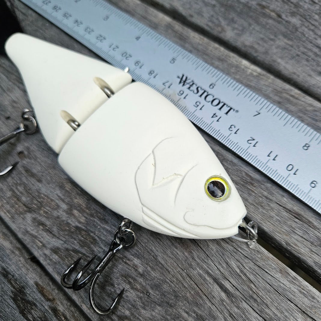 8-inch Salt Stride BLACK TAIL